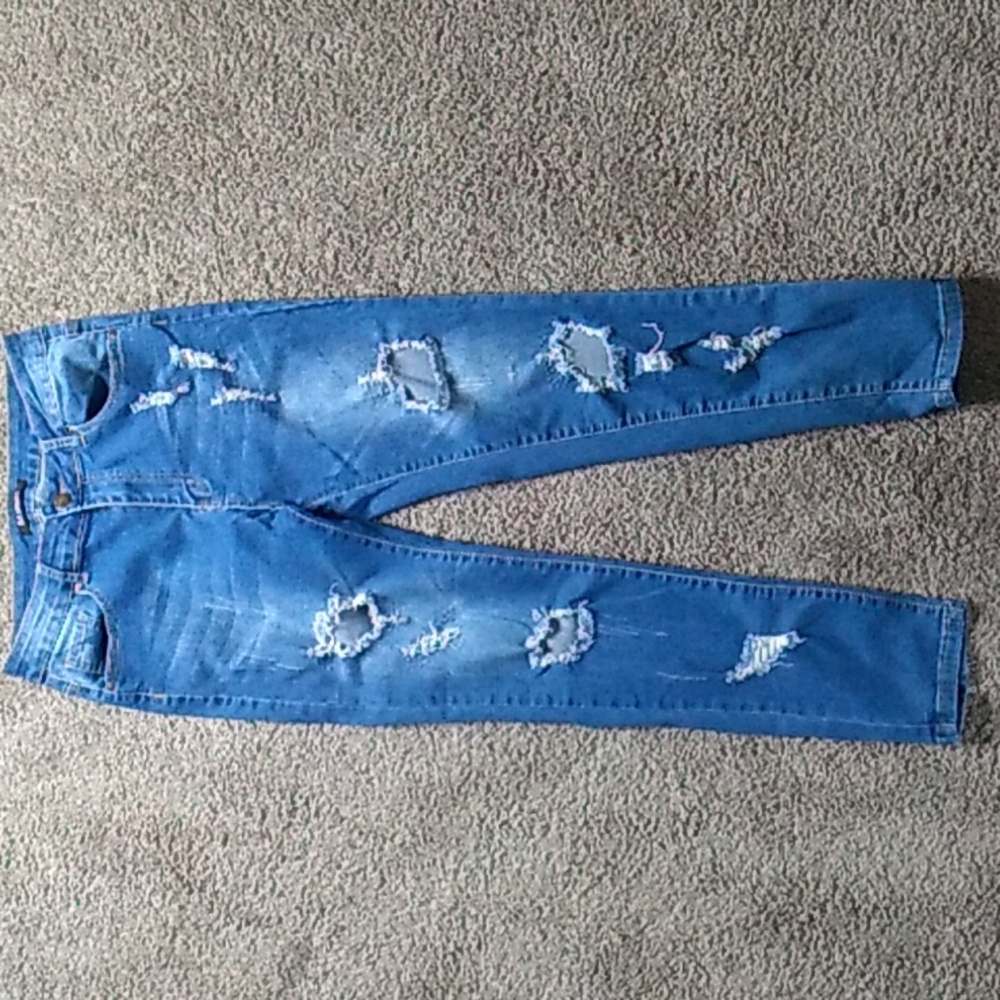 Bamboo Distressed Jeans size 15